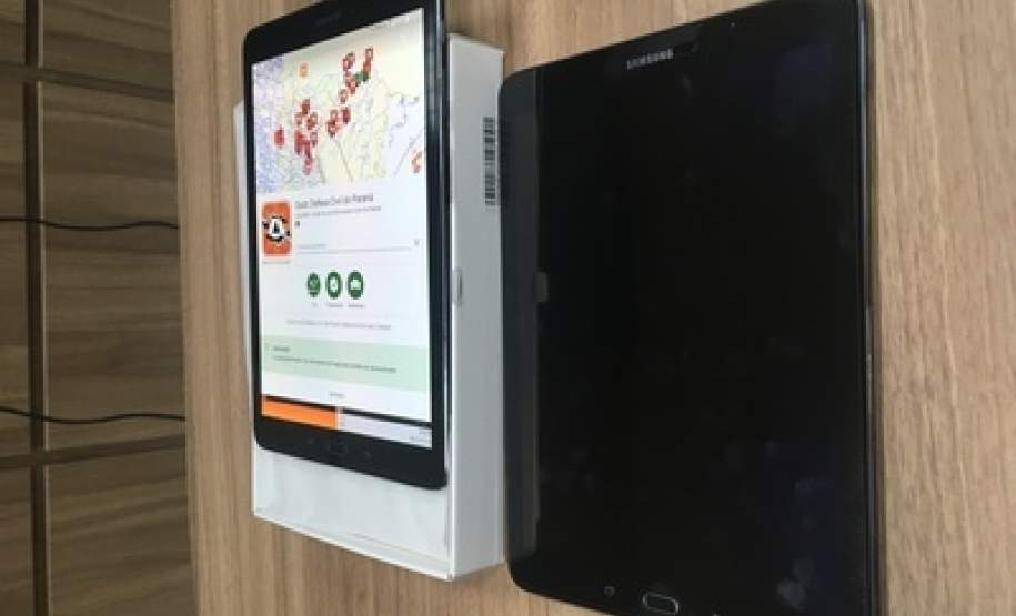 COORDENADORIA ESTADUAL DE PROTEÇÃO E DEFESA CIVIL ENTREGA 60 TABLETS ÀS REGIONAIS EM TODO O ESTADO.