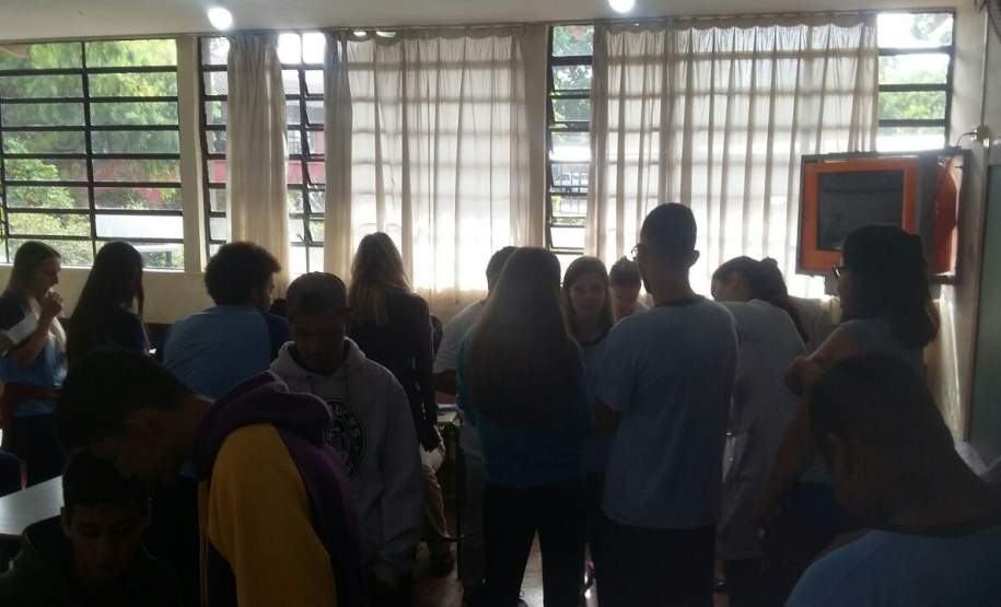 3ª CORPDEC apoia Campanha de Vacinação Contra a Dengue em Londrina 3ª CORPDEC apoia Campanha de Vacinação Contra a Dengue em Londrina