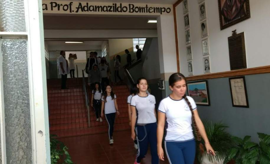 Plano de Abandono Colégio Estadual Conselheiro Carrão de Assaí-Pr. Plano de Abandono Colégio Estadual Conselheiro Carrão de Assaí-Pr.