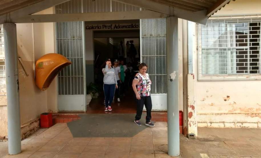 Plano de Abandono Colégio Estadual Conselheiro Carrão de Assaí-Pr. Plano de Abandono Colégio Estadual Conselheiro Carrão de Assaí-Pr.