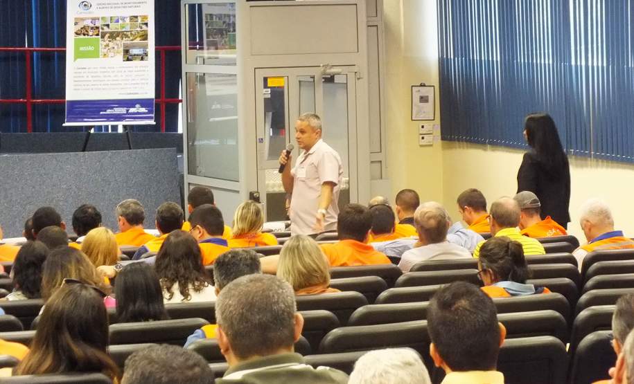 Defesa Civil do Paraná apresenta programas e ações em seminário nacional Defesa Civil do Paraná apresenta programas e ações em seminário nacional