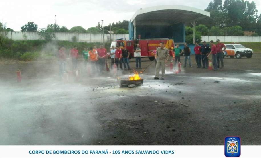 Treinamento de Líderes Comunitários de Quedas do Iguaçu Treinamento de Líderes Comunitários de Quedas do Iguaç