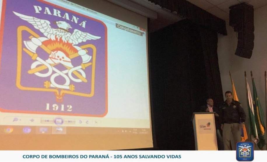 Formatura dos Brigadistas Comunitários de Quedas do Iguaçu Formatura dos Brigadistas Comunitários de Quedas do Iguaçu