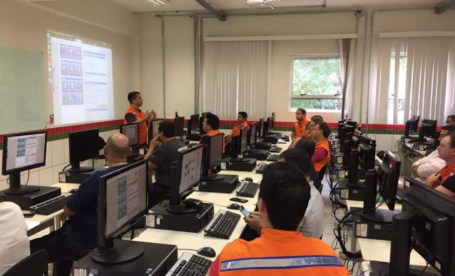Municípios do Oeste e Sudoeste do Recebem instrução da CEPDEC - (Coordenadoria Estadual de Proteção e Defesa Civil) Municípios do Oeste e Sudoeste do Recebem instrução da CEPDEC - (Coordenadoria Estadual de Proteção e Defesa Civil)