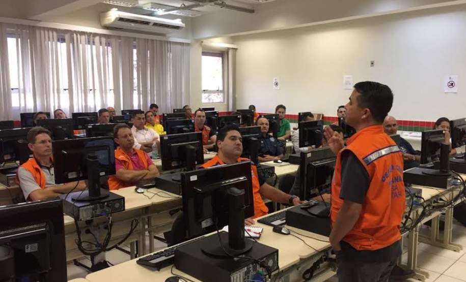 Municípios do Oeste e Sudoeste do Recebem instrução da CEPDEC - (Coordenadoria Estadual de Proteção e Defesa Civil) Municípios do Oeste e Sudoeste do Recebem instrução da CEPDEC - (Coordenadoria Estadual de Proteção e Defesa Civil)