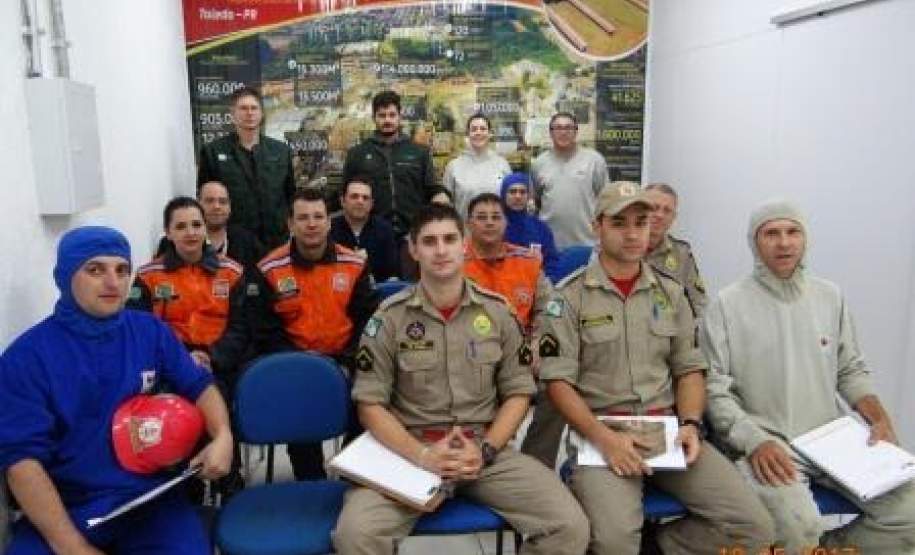 FISCALIZAÇÃO EM ESTOCAGEM E MANUSEIO DE PRODUTOS PERIGOSOS EM TOLEDO