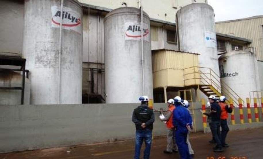 FISCALIZAÇÃO EM ESTOCAGEM E MANUSEIO DE PRODUTOS PERIGOSOS EM TOLEDO