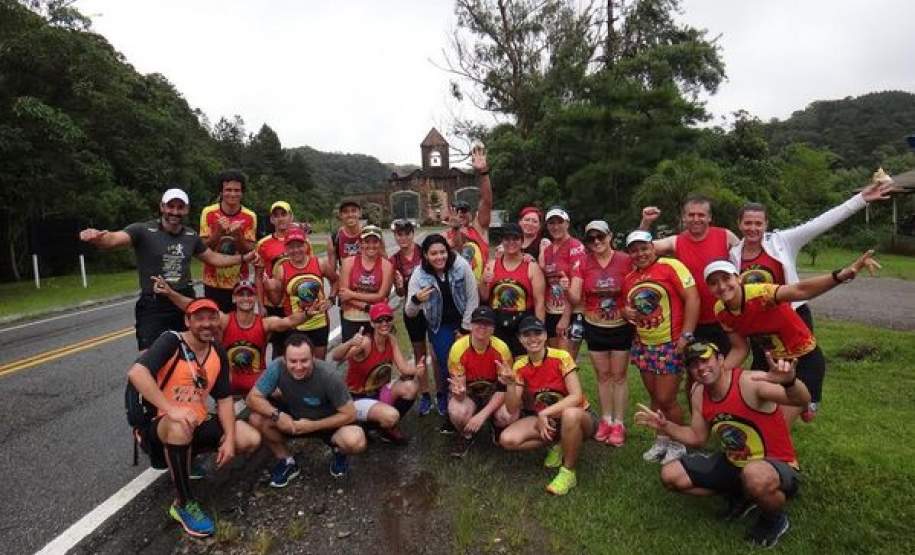 Suor no bosque, exemplo de dedicação, Sd. Lambaret membro da Coordenadoria Estadual de Proteção e Defesa Civil Suor no bosque, exemplo de dedicação, Sd. Lambaret membro da Coordenadoria Estadual de Proteção e Defesa Civil