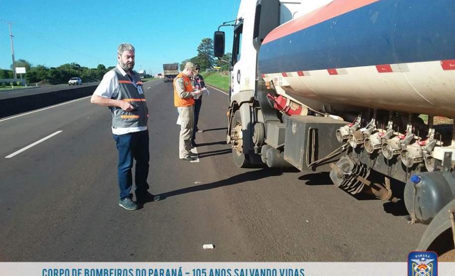 13ª CORPDEC / 4º SGBI realiza Fiscalização Integrada de Transporte de Produtos Perigosos.