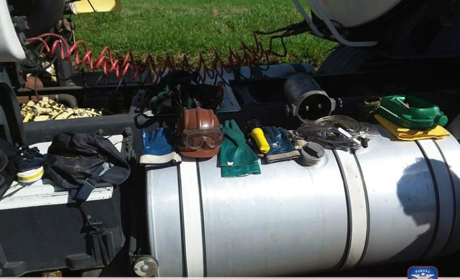 13ª CORPDEC / 4º SGBI realiza Fiscalização Integrada de Transporte de Produtos Perigosos.