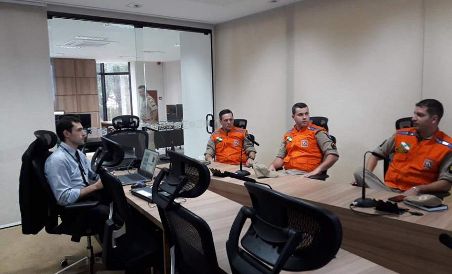 COORDENADORIA ESTADUAL DE DEFESA CIVIL OFERECE TREINAMENTO PARA A 4ª REGIONAL DE DEFESA CIVIL – CASCAVEL COORDENADORIA ESTADUAL DE DEFESA CIVIL OFERECE TREINAMENTO PARA A 4ª REGIONAL DE DEFESA CIVIL – CASCAVEL