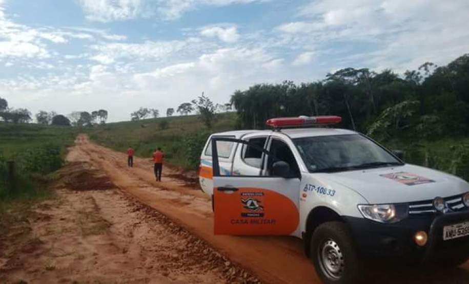 Auxílio e orientação da Coordenadoria Edtadual de Proteção e Defesa Civil na cidade de Querência do Norte. Auxílio e orientação da Coordenadoria Edtadual de Proteção e Defesa Civil na cidade de Querência do Norte.