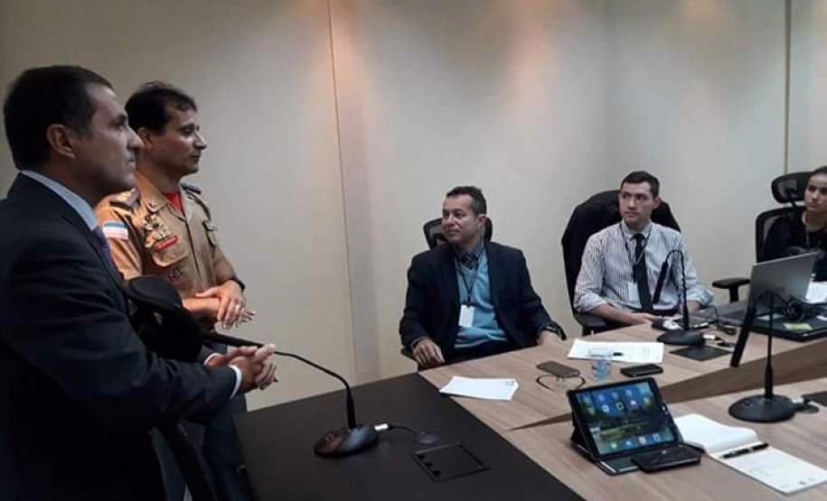 Coordenador Estadual de Proteção e Defesa Civil do Espírito Santo visita a CEPDEC do Paraná Coordenador Estadual de Proteção e Defesa Civil do Espírito Santo visita a CEPDEC do Paraná