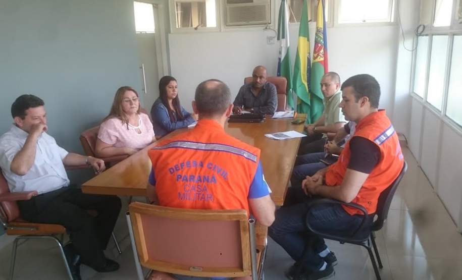 Cidade de Loanda recebe visita técnica de integrantes da Coordenadoria Estadual de Proteção e Defesa Civil. Cidade de Loanda recebe visita técnica de integrantes da Coordenadoria Estadual de Proteção e Defesa Civil.