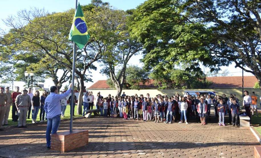 3ª Coordenadoria Regional de Proteção e Defesa Civil, realiza á segunda Gincana Cultural do Bombeiro Comunitário /Defesa Civil 3ª Coordenadoria Regional de Proteção e Defesa Civil, realiza á segunda Gincana Cultural do Bombeiro Comunitário /Defesa Civil