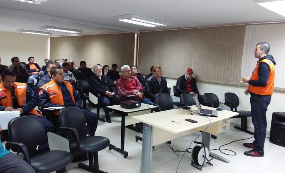 Coordenadoria Estadual de Proteção e Defesa Civil realiza curso de capacitação para a 3ª Coordenadoria Regional de Proteção e Defesa Civil. Coordenadoria Estadual de Proteção e Defesa Civil realiza curso de capacitação para a 3ª Coordenadoria Regional de Proteção e Defesa Civil.