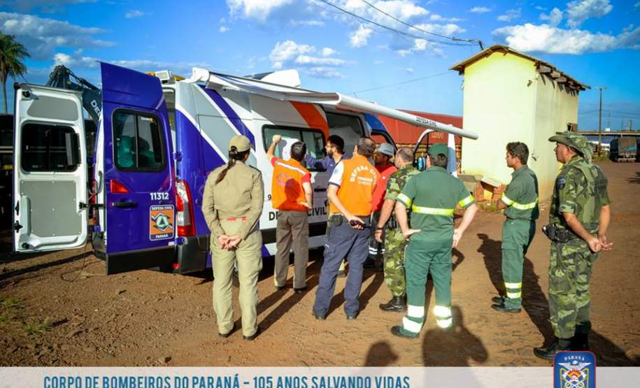 Atuação rápida do Corpo de Bombeiros em caso de vazamento de Produto Perigoso Atuação rápida do Corpo de Bombeiros em caso de vazamento de Produto Perigoso