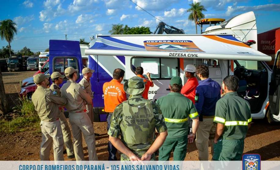 Atuação rápida do Corpo de Bombeiros em caso de vazamento de Produto Perigoso Atuação rápida do Corpo de Bombeiros em caso de vazamento de Produto Perigoso