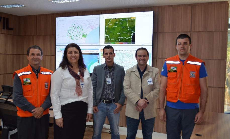 Coordenadoria Municipal de Proteção e Defesa Civil realiza visita técnica a Coordenadoria Estadual de Proteção e Defesa Civil. Coordenadoria Municipal de Proteção e Defesa Civil realiza visita técnica a Coordenadoria Estadual de Proteção e Defesa Civil.