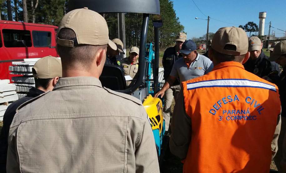 Instrução de novos equipamentos entregues pelo Governo do Estado iniciram hoje. Instrução de novos equipamentos entregues pelo Governo do Estado iniciram hoje.