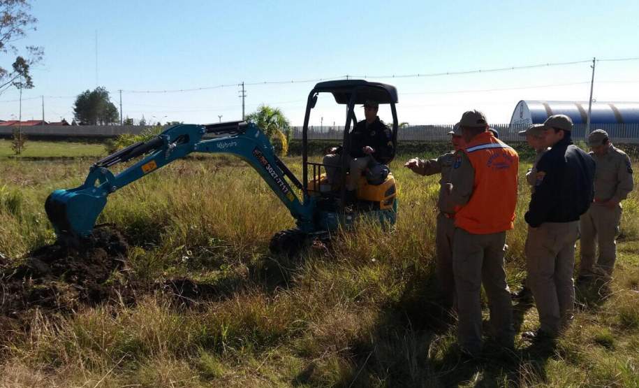 Instrução de novos equipamentos entregues pelo Governo do Estado iniciram hoje. Instrução de novos equipamentos entregues pelo Governo do Estado iniciram hoje.