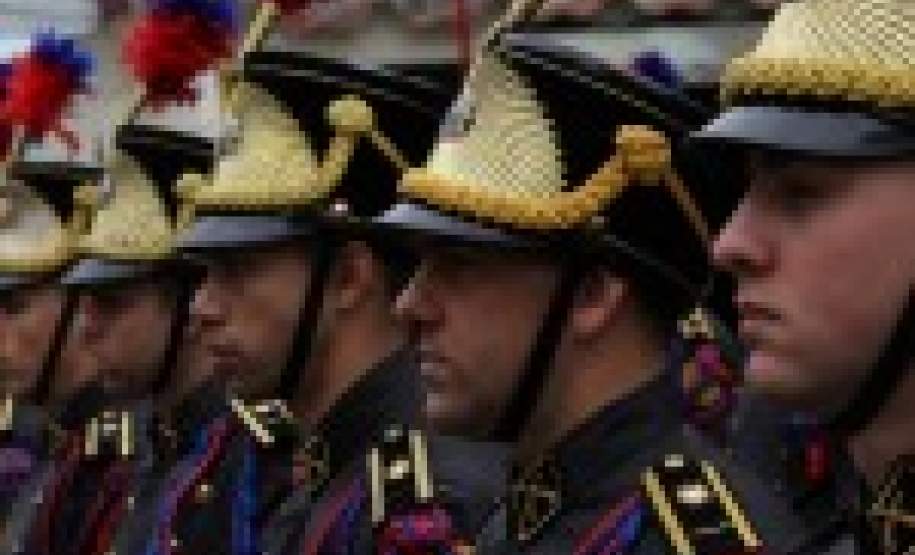 Passagem de Comando do Corpo de Bombeiros conta com a presença do Governador Beto Richa e demais autoridades Passagem de Comando do Corpo de Bombeiros conta com a presença do Governador Beto Richa e demais autoridades