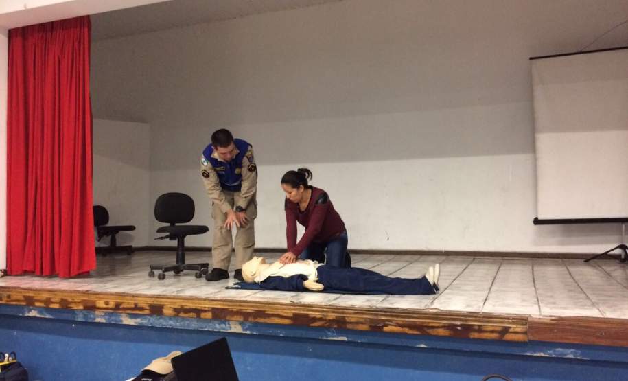 8ª Coordenadoria Regional de Proteção e Defesa Civil, está realizando treinamento para a rede estadual de educação de Paranaguá, Antonina e Morretes.