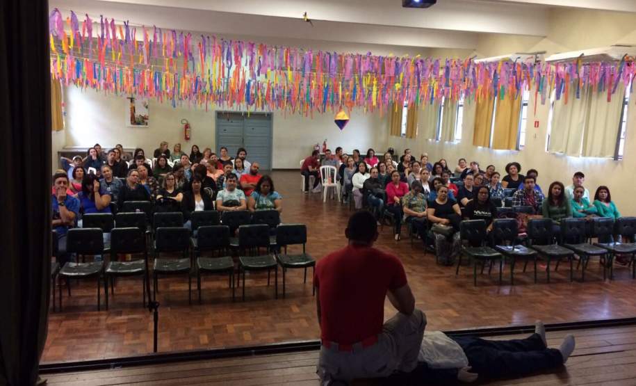 8ª Coordenadoria Regional de Proteção e Defesa Civil, está realizando treinamento para a rede estadual de educação de Paranaguá, Antonina e Morretes.