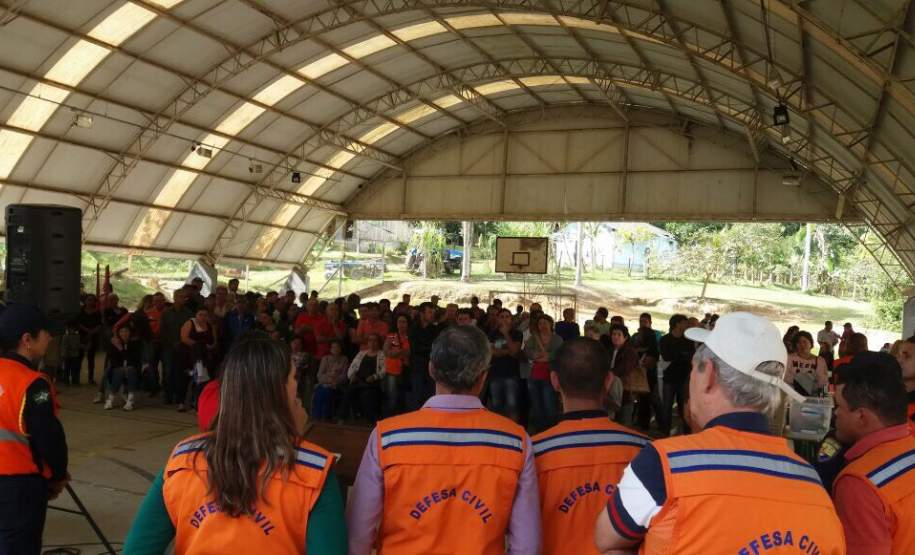 Corpo de Bombeiros e Defesa Civil Promovem Simulado de Abandono em Comunidade Rural