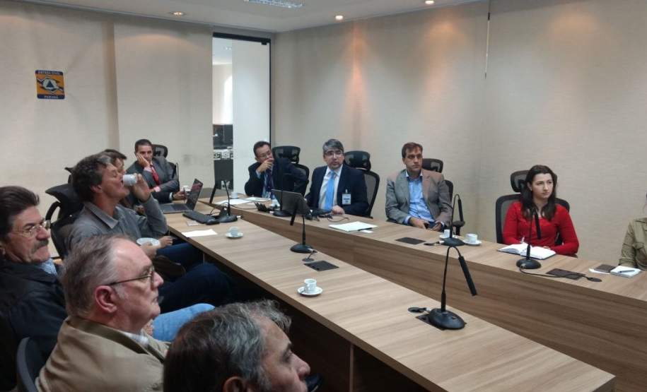 Tecnologia de mapeamento é apresentada a Grupo de Gestão de Riscos do Paraná