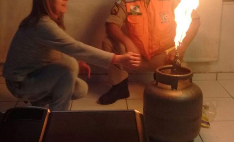 15ª Coordenadoria Regional de Proteção e Defesa Civil realiza capacitação de Brigada Escolar.