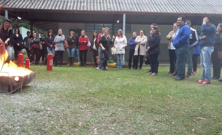 11ª Coordenadoria Regional de Proteção e Defesa Civil realiza curso de Capacitação de Brigadas Escolares na região 11ª Coordenadoria Regional de Proteção e Defesa Civil realiza curso de Capacitação de Brigadas Escolares na região