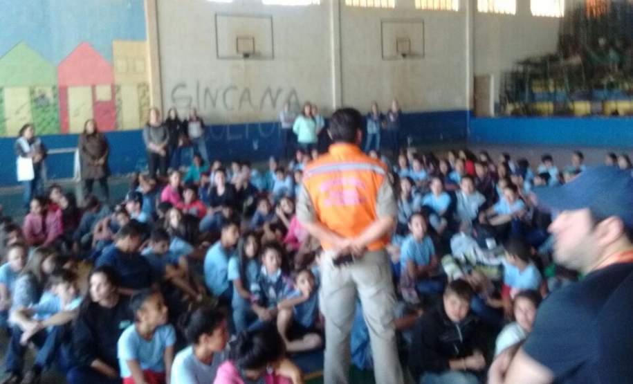 A 15ª Coordenadoria Regional de Proteção e Defesa Civil – 6ºSubgrupamento de Bombeiros Independente realizou no dia 22 de Agosto, o curso de Capacitação de Brigada Escolar no município de Iporã