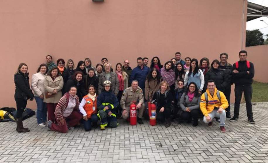 1ª CORPDEC encerra mais uma etapa no Programa Brigada Escolar, Defesa Civil na Escola