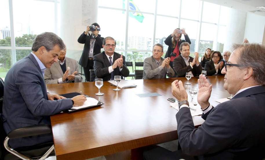 Residência técnica capacita profissionais para o serviço público Residência técnica capacita profissionais para o serviço público