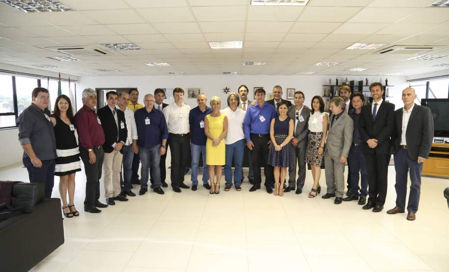 320 casas serão construídas em 16 municípios do Oeste