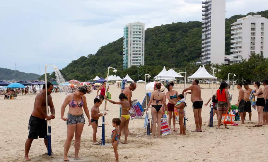 Verão Paraná começa nesta quinta e segue até o Carnaval Verão Paraná começa nesta quinta e segue até o Carnaval
