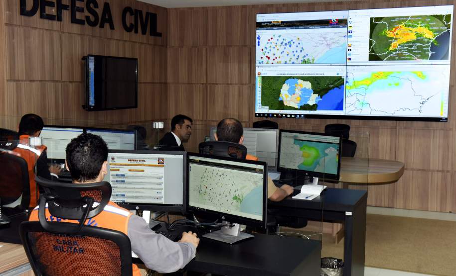 Em janeiro chuvoso, Defesa Civil emitiu 89 alertas de tempestade Em janeiro chuvoso, Defesa Civil emitiu 89 alertas de tempestade