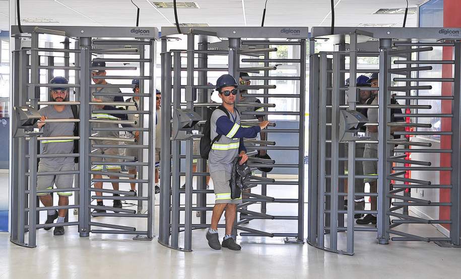 Quem acessa o cais precisa de vacina contra febre amarela