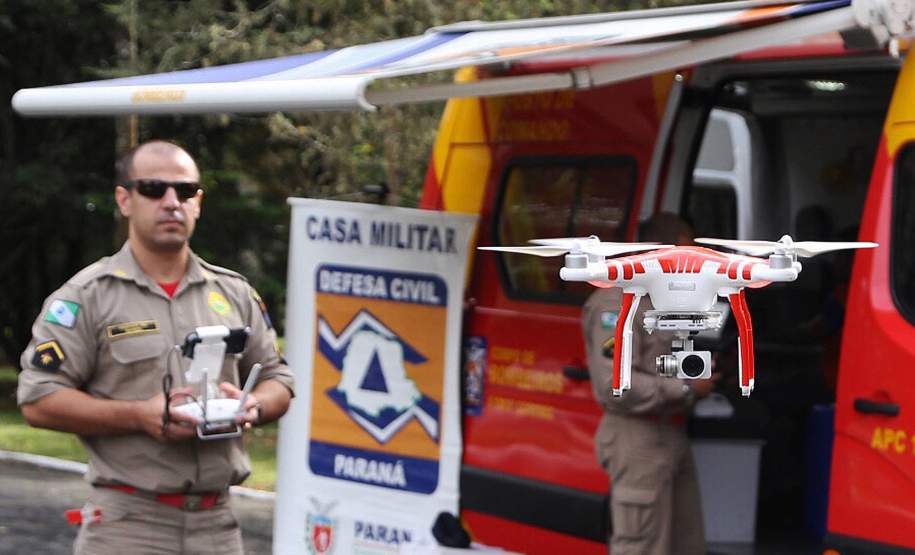 Defesa Civil passa a utilizar drones para monitoramento das áreas de risco.Curitiba, 16/05/2018.Foto: José Fernando Ogura/ANPr