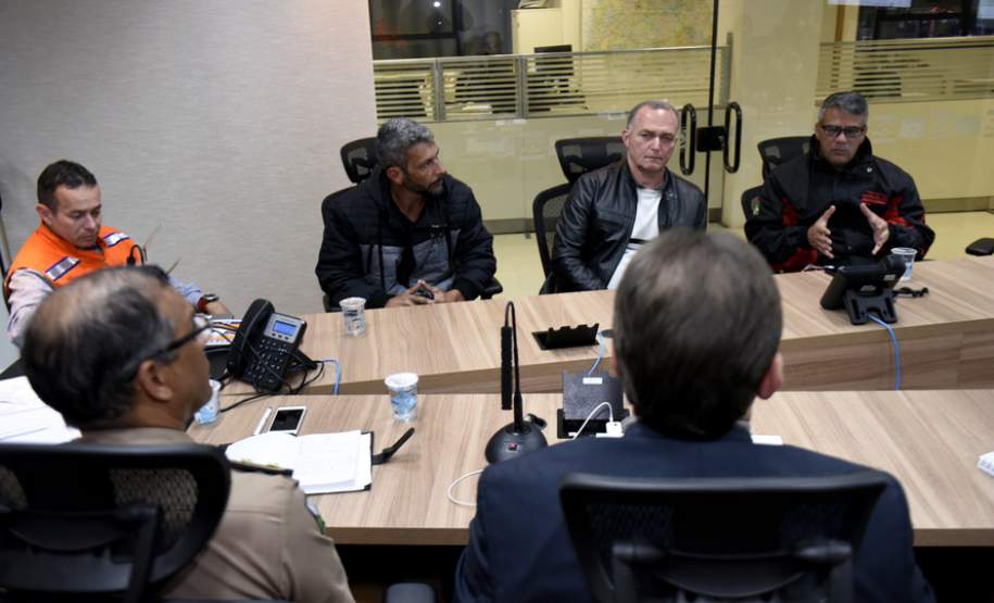 Secretário chefe da Casa Militar, coronel Mauricio Tortato, se reúne com lideranças do movimento grevista dos caminhoneiros.Curitiba, 24/05/2018Foto: Ricardo Almeida / ANPr