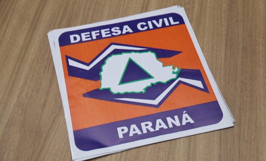 BALANÇO DA DEFESA CIVIL DO PARANÁ PARALIZAÇÃO DOS CAMINHONEIROS BALANÇO DA DEFESA CIVIL DO PARANÁ PARALIZAÇÃO DOS CAMINHONEIROS