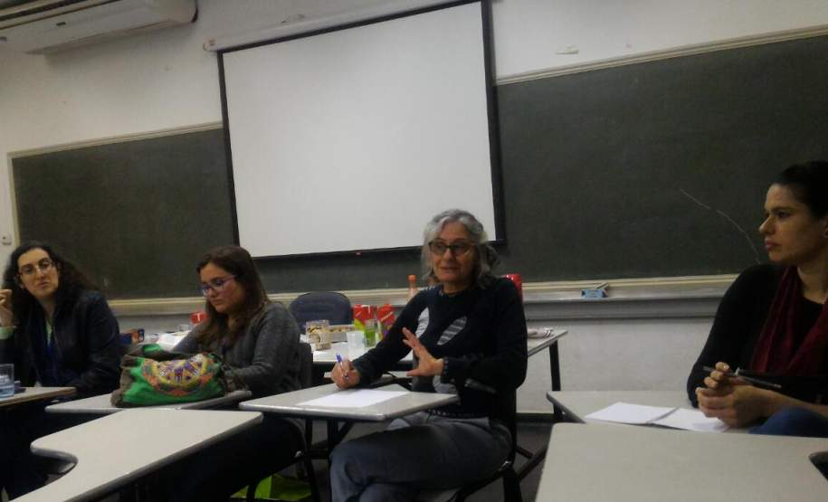 Educadores debatem prevenção de riscos de desastres e educação ambiental em escolas e sociedade Educadores debatem prevenção de riscos de desastres e educação ambiental em escolas e sociedade