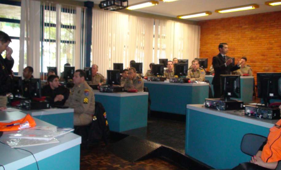 Coordenadoria Estadual de Defesa Civil realiza capacitação dos Coordenadores Regionais de Defesa Civil