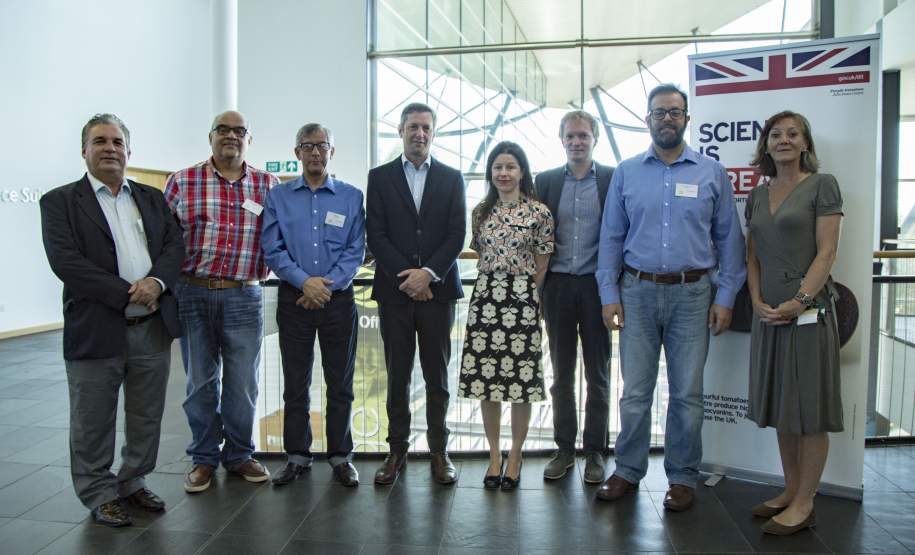 Cemaden participa das discussões no Reino Unido sobre estratégias de redução de riscos de desastres associados às mudanças climáticas Cemaden participa das discussões no Reino Unido sobre estratégias de redução de riscos de desastres associados às mudanças climáticas
