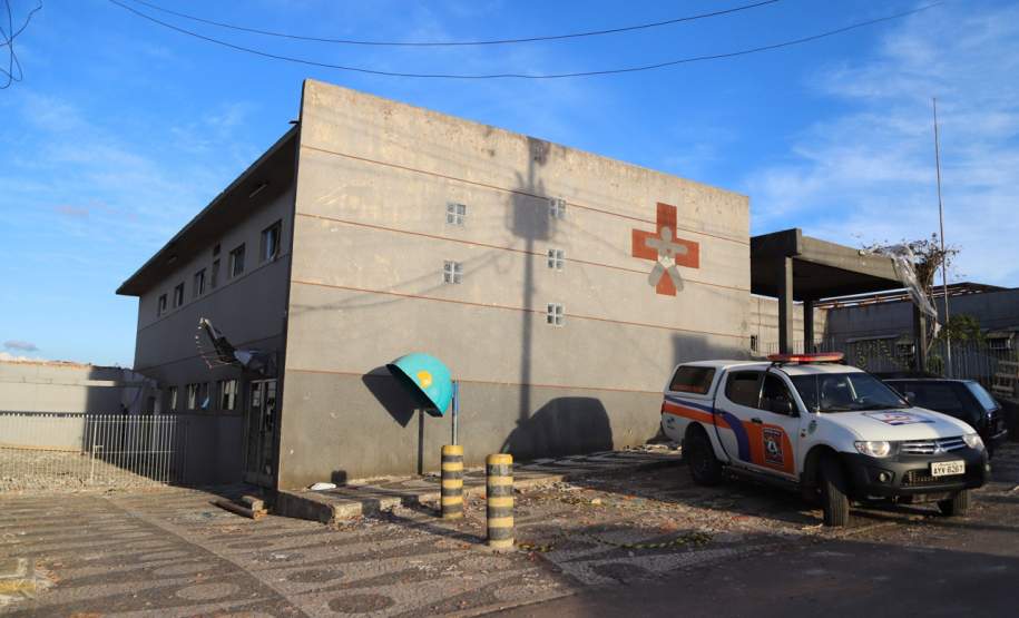 A governadora Cida Borghetti esteve neste sábado (1) em Itaperuçu, na Região Metropolitana de Curitiba. O município foi atingido por um forte temporal no início da tarde desta sexta-feira (30). No local, Cida determinou agilidade das equipes do governo no atendimento às mais de 2.500 pessoas afetadas. A cidade vizinha, Rio Branco do Sul, também foi atingida.  -  Itaperuçu, 01/12/2018  - Foto: José Fernando Ogura/ANPr