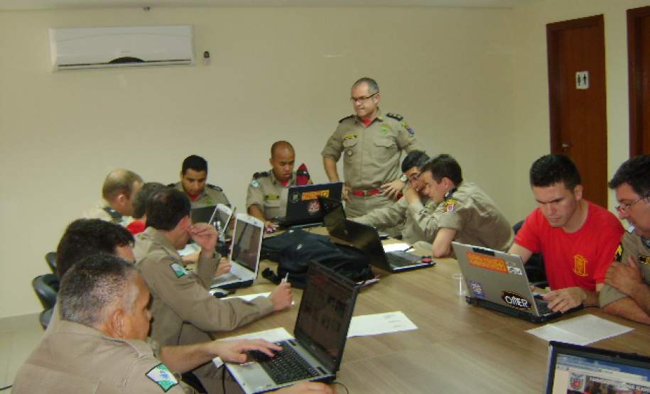 TREINAMENTO SISDC 3GB 3 TREINAMENTO CMTS 3GB
