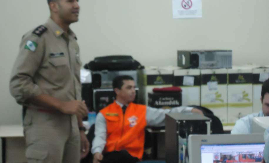 13ª COREDEC – Apucarana: Encerramento da Semana de Redução de Desastres  -  Cap Regis, momento de descontração