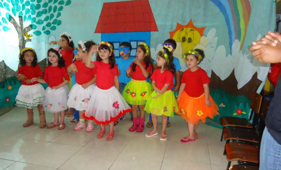 13ª COREDEC – Apucarana: Encerramento da Semana de Redução de Desastres  -  Apresentação para os Bombeiros, sinceridade de criança