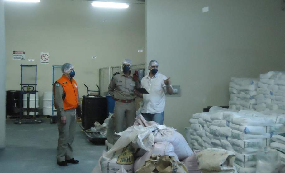 A 13ª COREDEC realizou em Jandaia do Sul mais uma atividade de Fiscalização de Produtos Perigosos